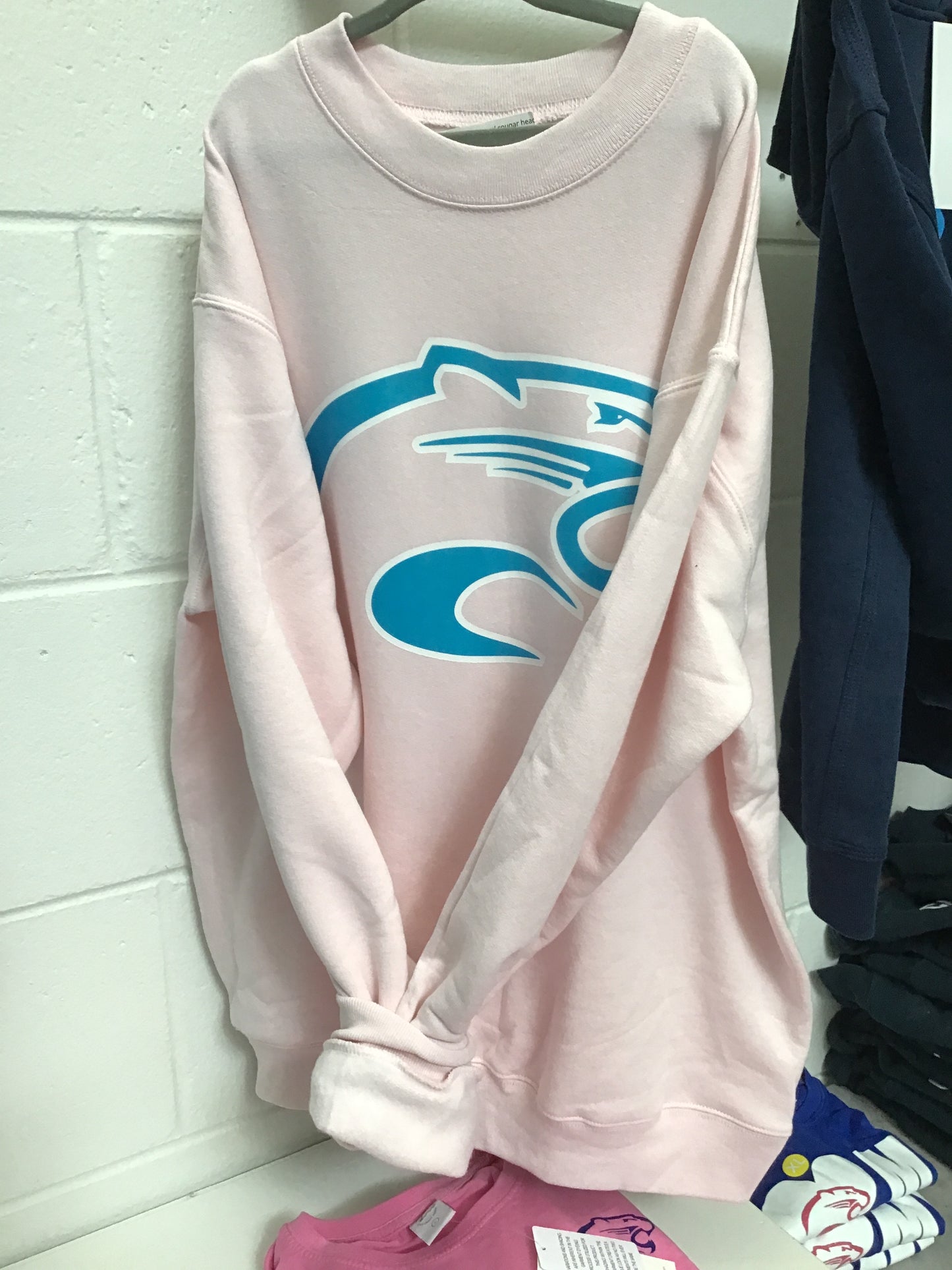 Hanes Pink Sweatshirt w/ cougar head