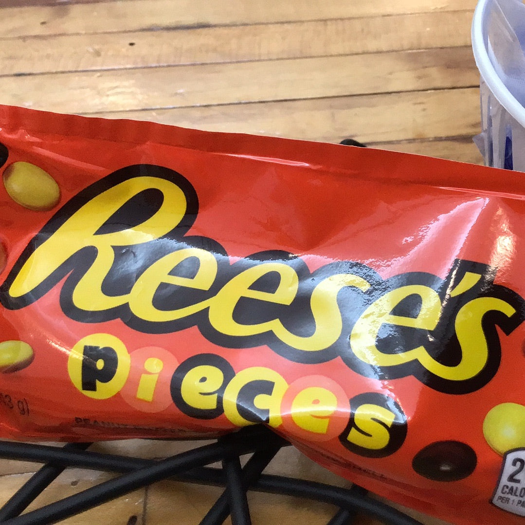 Reese’s pieces